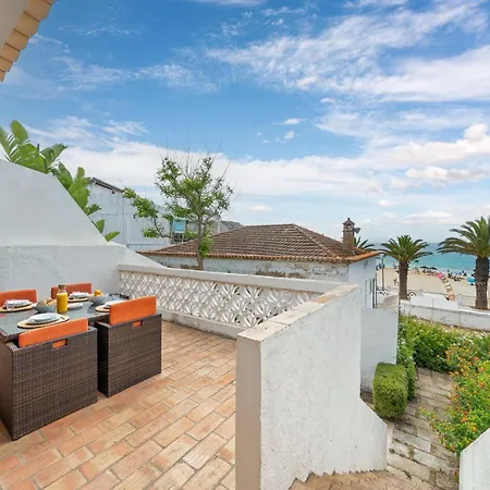 Apartment Beachfront With Sea View Balcony, Luz #2022