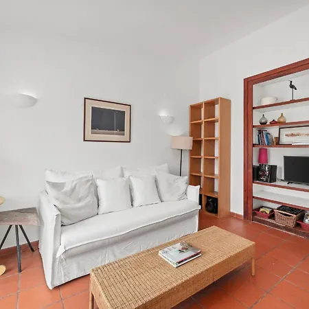 Beachfront With Sea View Balcony, Luz #2022 * 拉哥斯